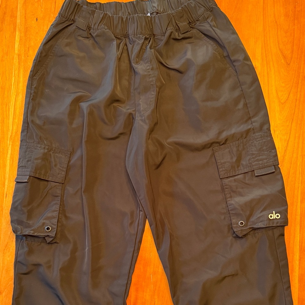 ALO Yoga Windbreaker Pant